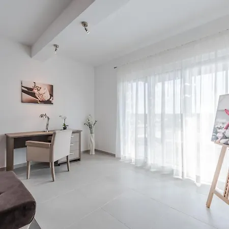 Awesome Home In Debeljak With Kitchen *