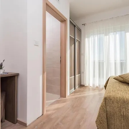 Дом отдыха Awesome Home In Debeljak With Kitchen *