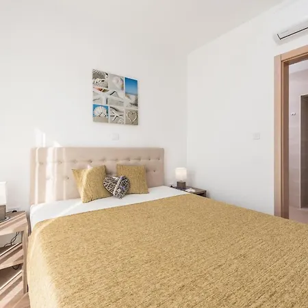 Awesome Home In Debeljak With Kitchen Prázdninový dům *